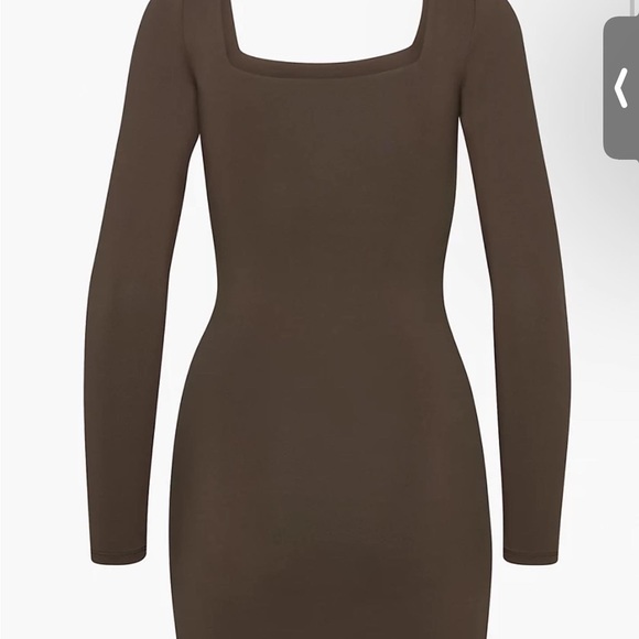 Mini brown aritiza Dress size small - Picture 2 of 2